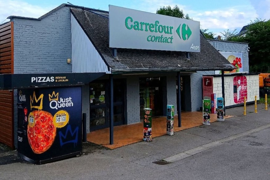 Anor : deux salariés de Carrefour Contact quittent le magasin.